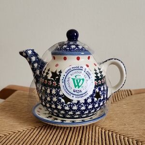 Wiza Blue White Ceramic Teapot w/ Saucer Handmade Made In Poland Cabin Christmas